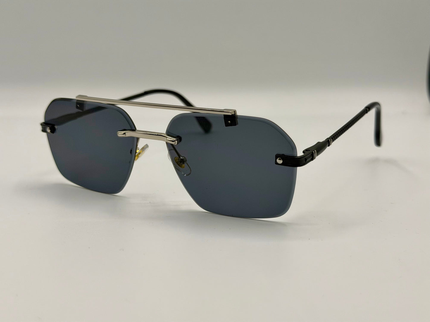 Aura Alpha Rimless Sunglasses 🕶️ A036