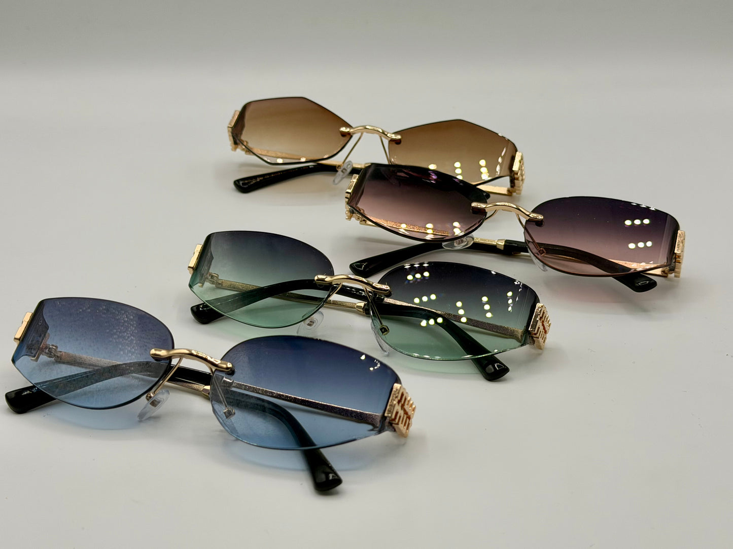 Miu Miu Oval Rimles Sunglasses 🕶️ A035